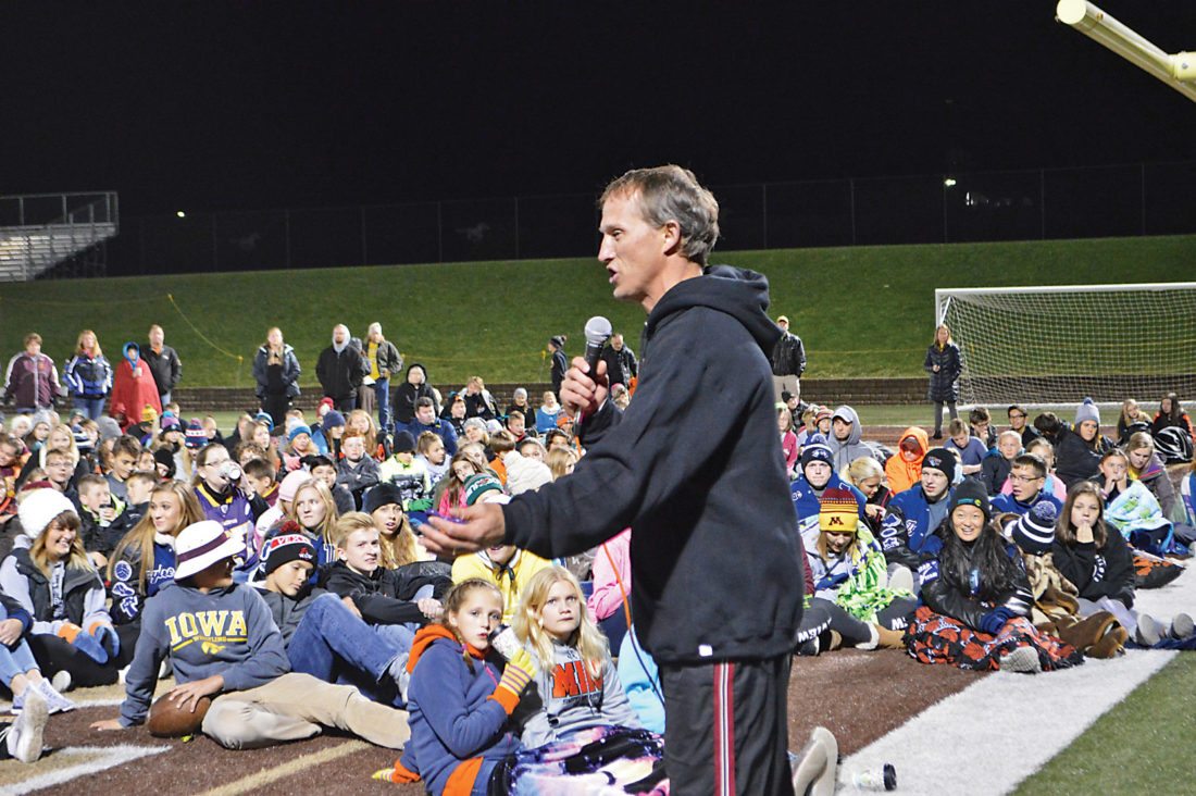 Sharing testimonies News, Sports, Jobs Marshall Independent